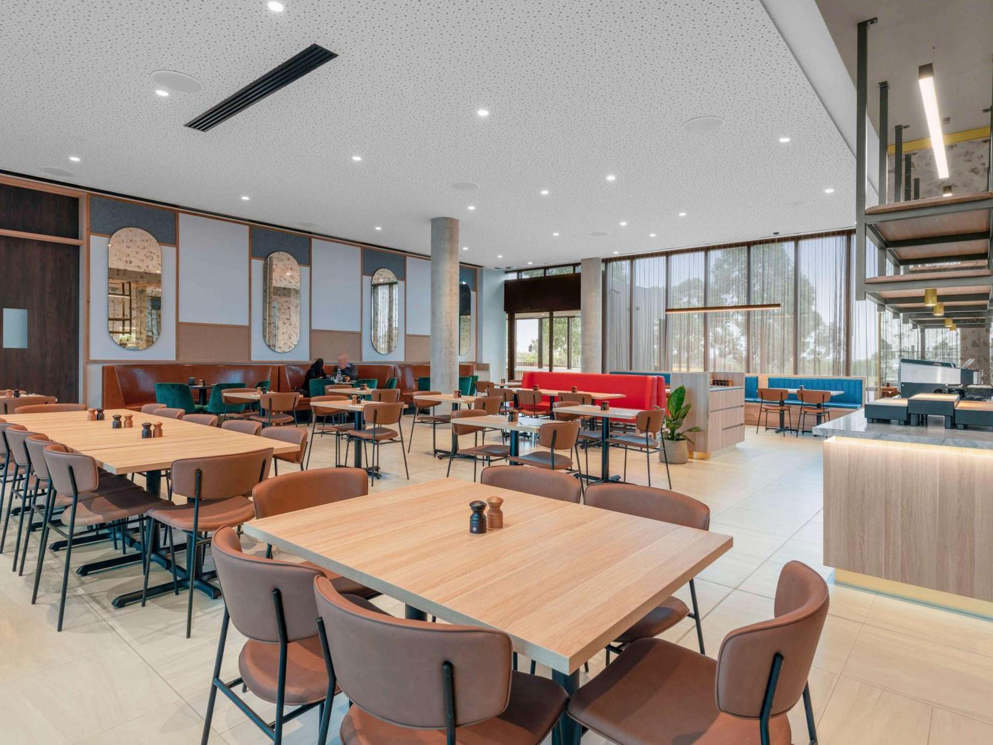 Готель Mantra Melbourne Epping Екстер'єр фото