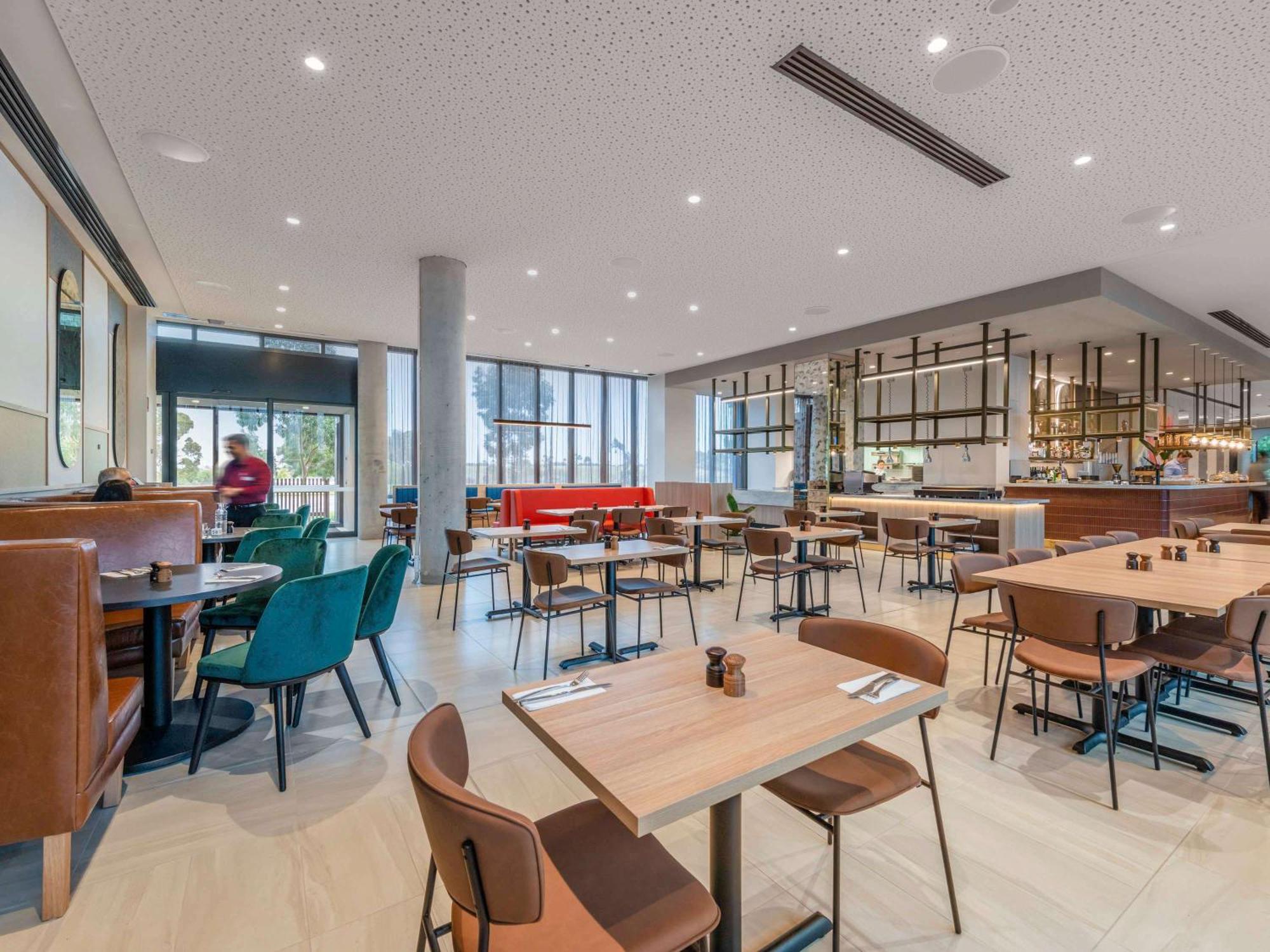Готель Mantra Melbourne Epping Екстер'єр фото
